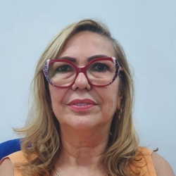 Regina Célia Nobre Benício